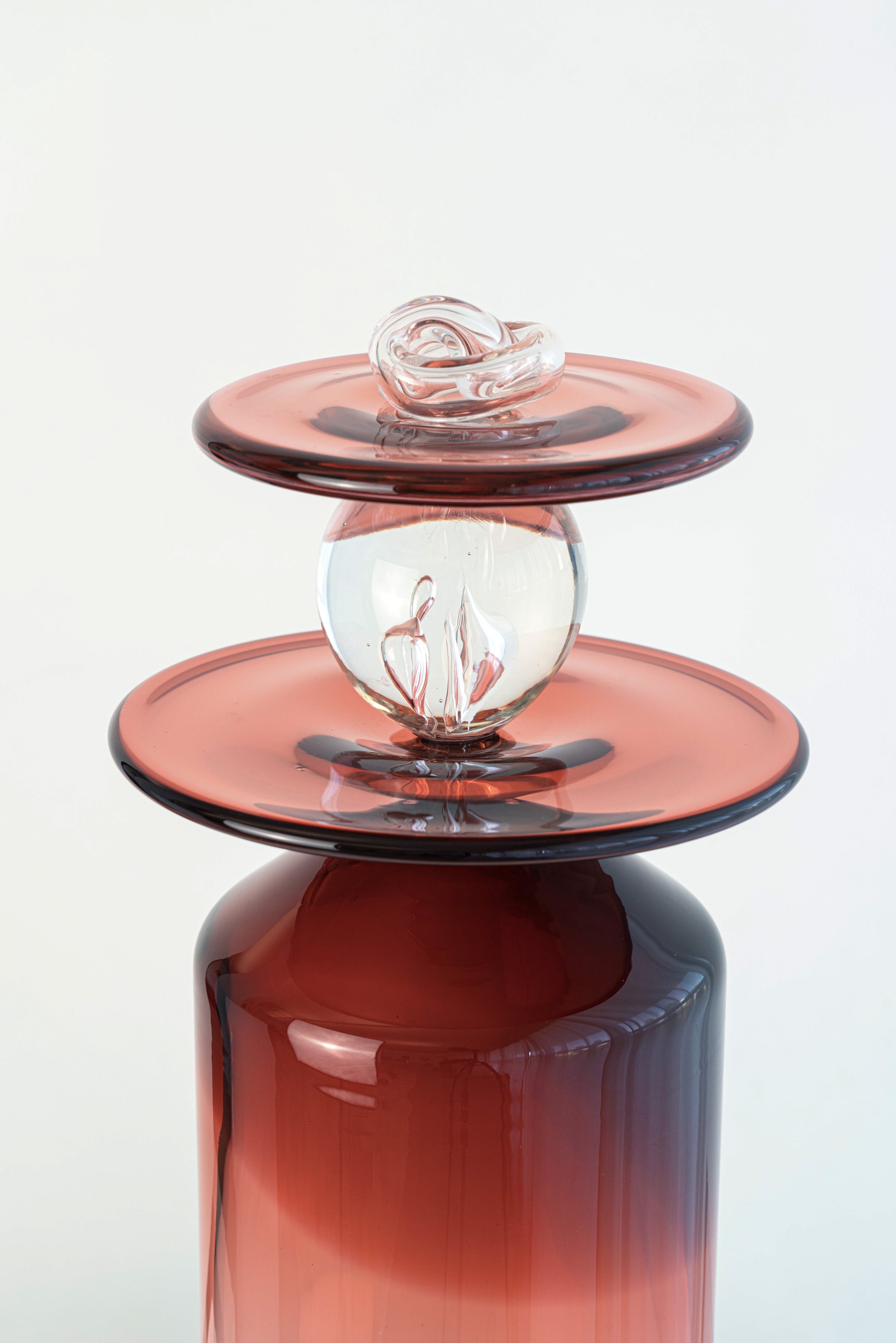 Her Masters Voice Totem by Selma Hamstra