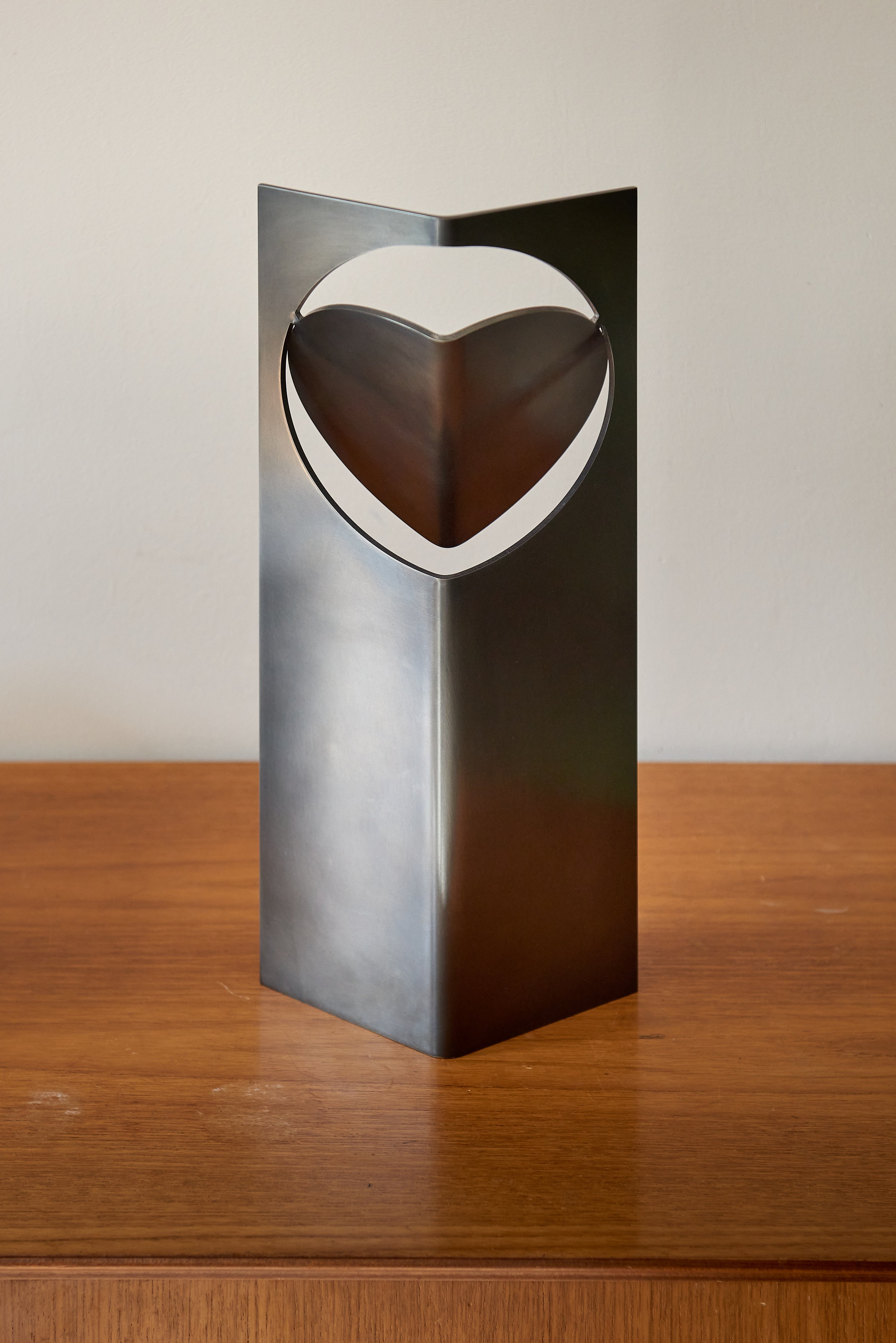 ONE LOVE Warm Grey Patina Table Light by Frank Penders