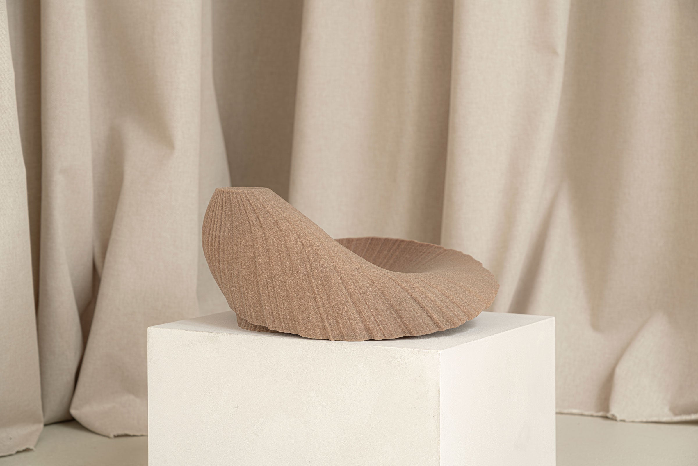 Flow Vessel Natural Sand by Rive Roshan