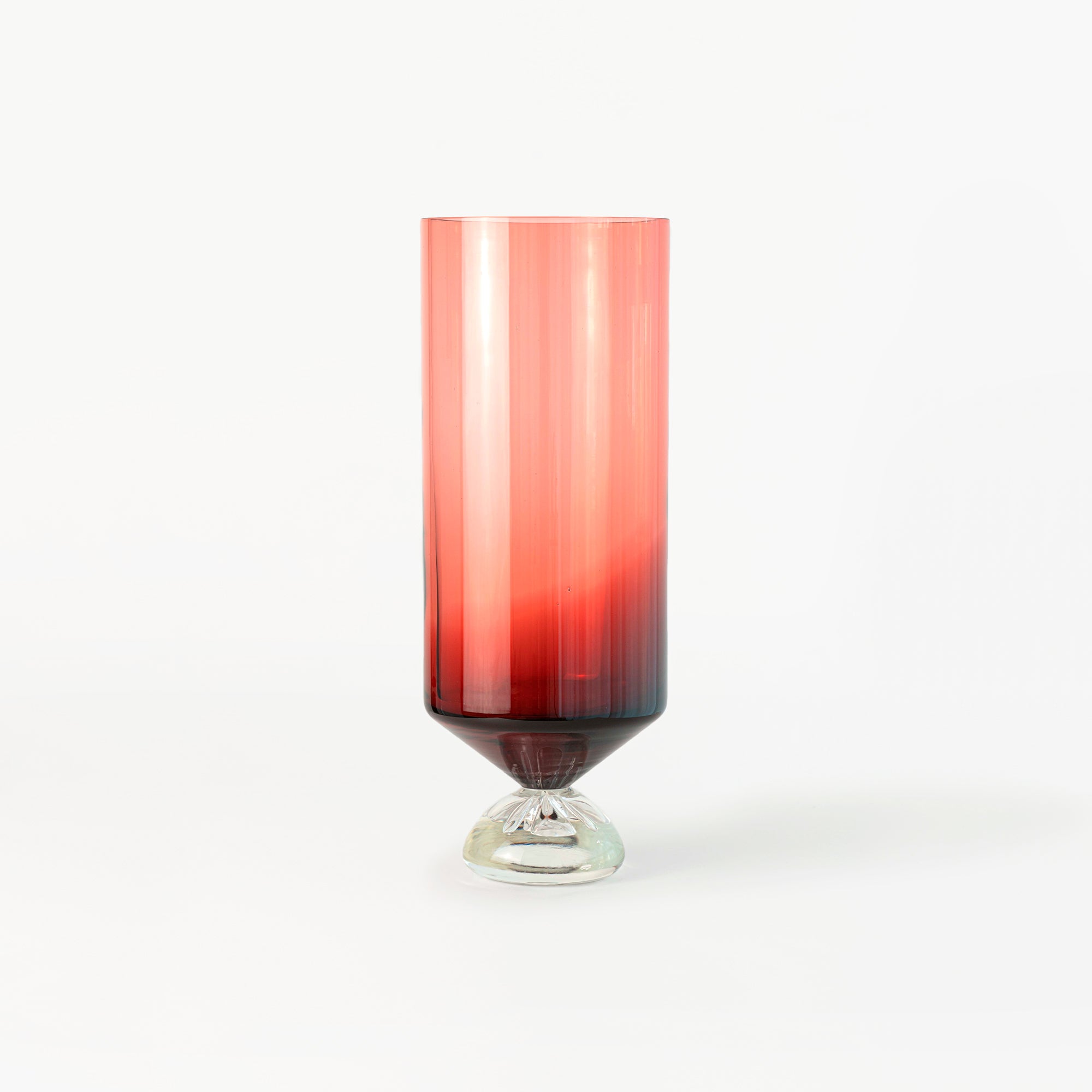 Her Masters Voice Vase #2 by Selma Hamstra