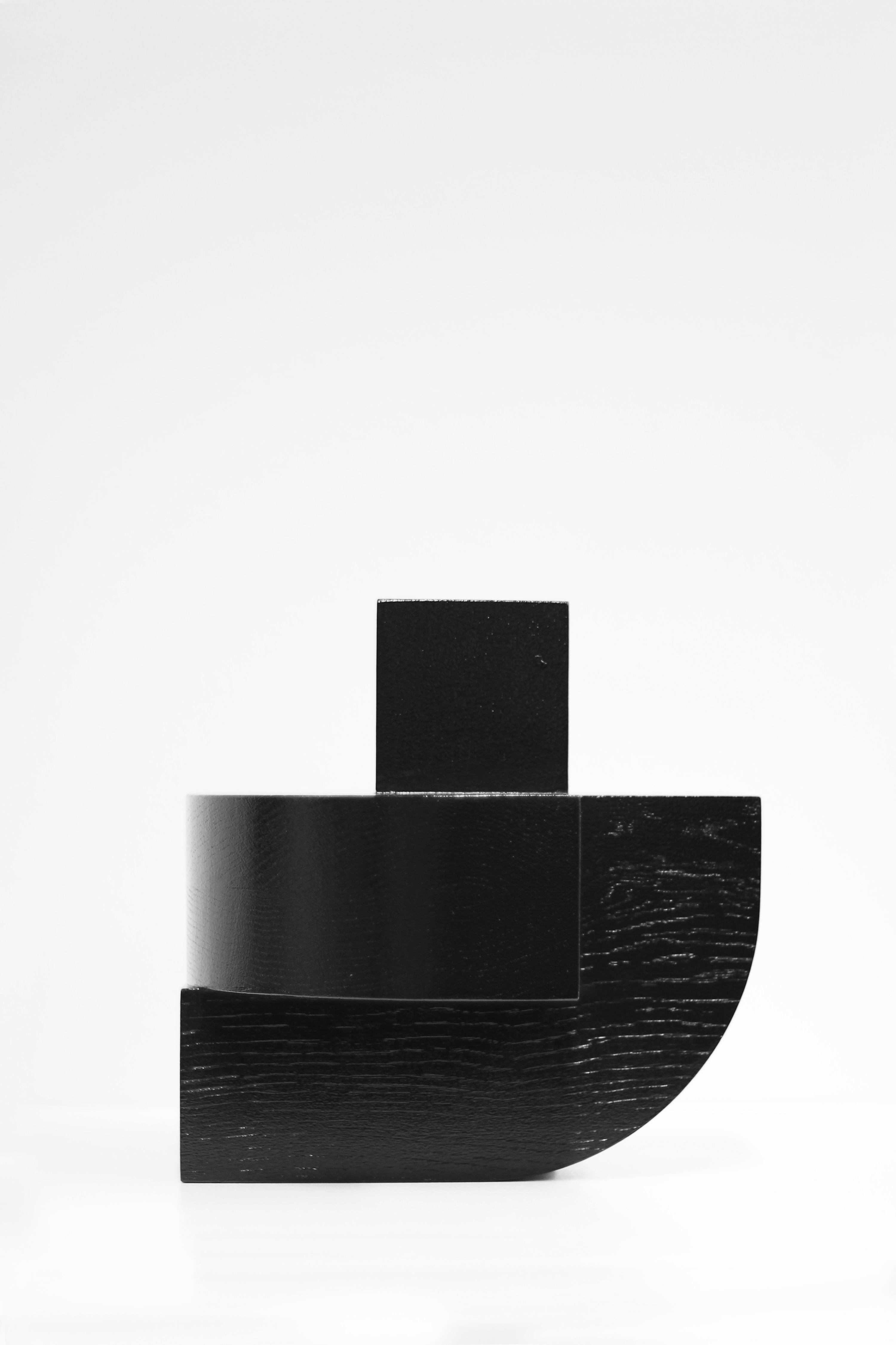 X4 J Object Medium by Studio Verbaan