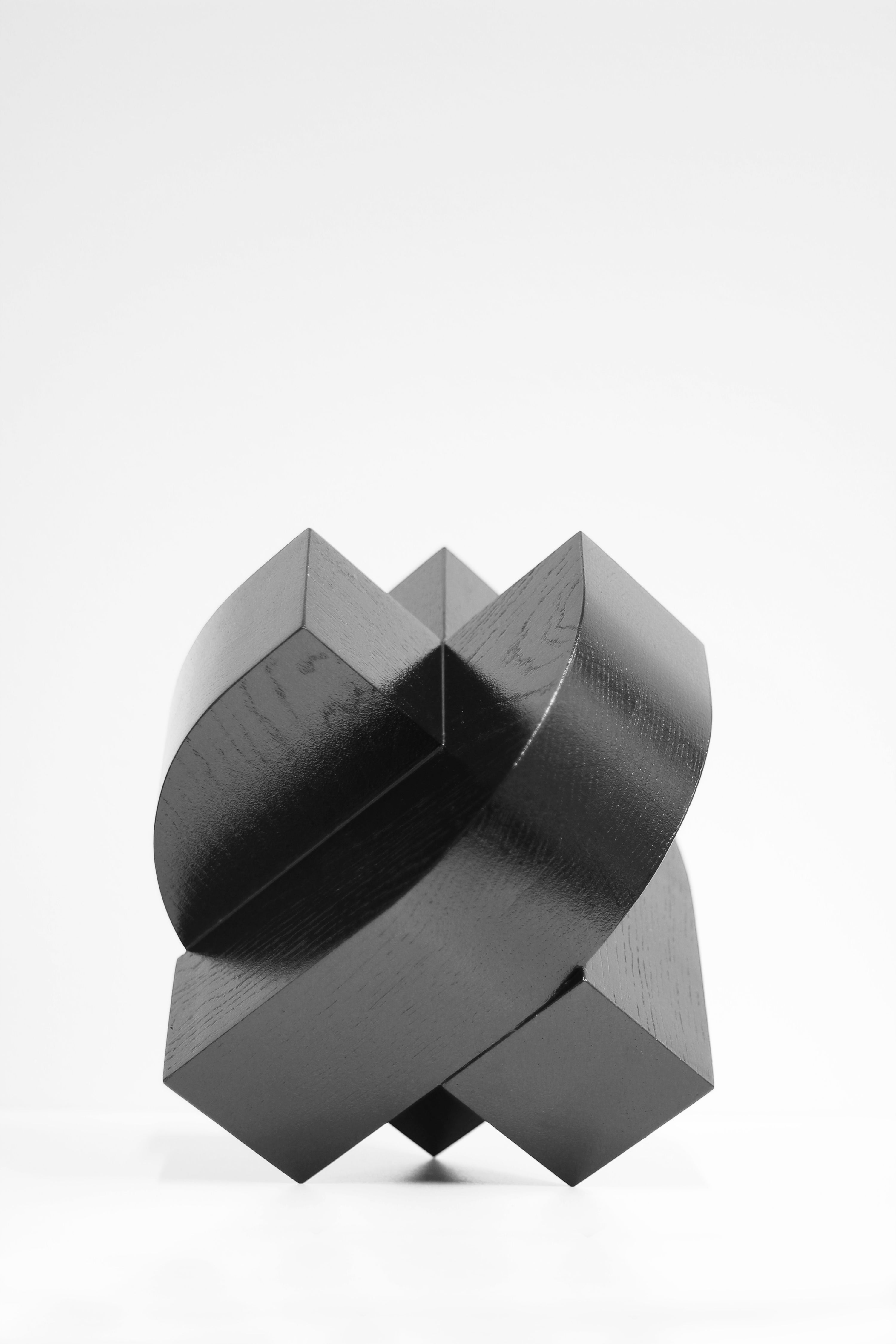 X4 J Object Large by Studio Verbaan