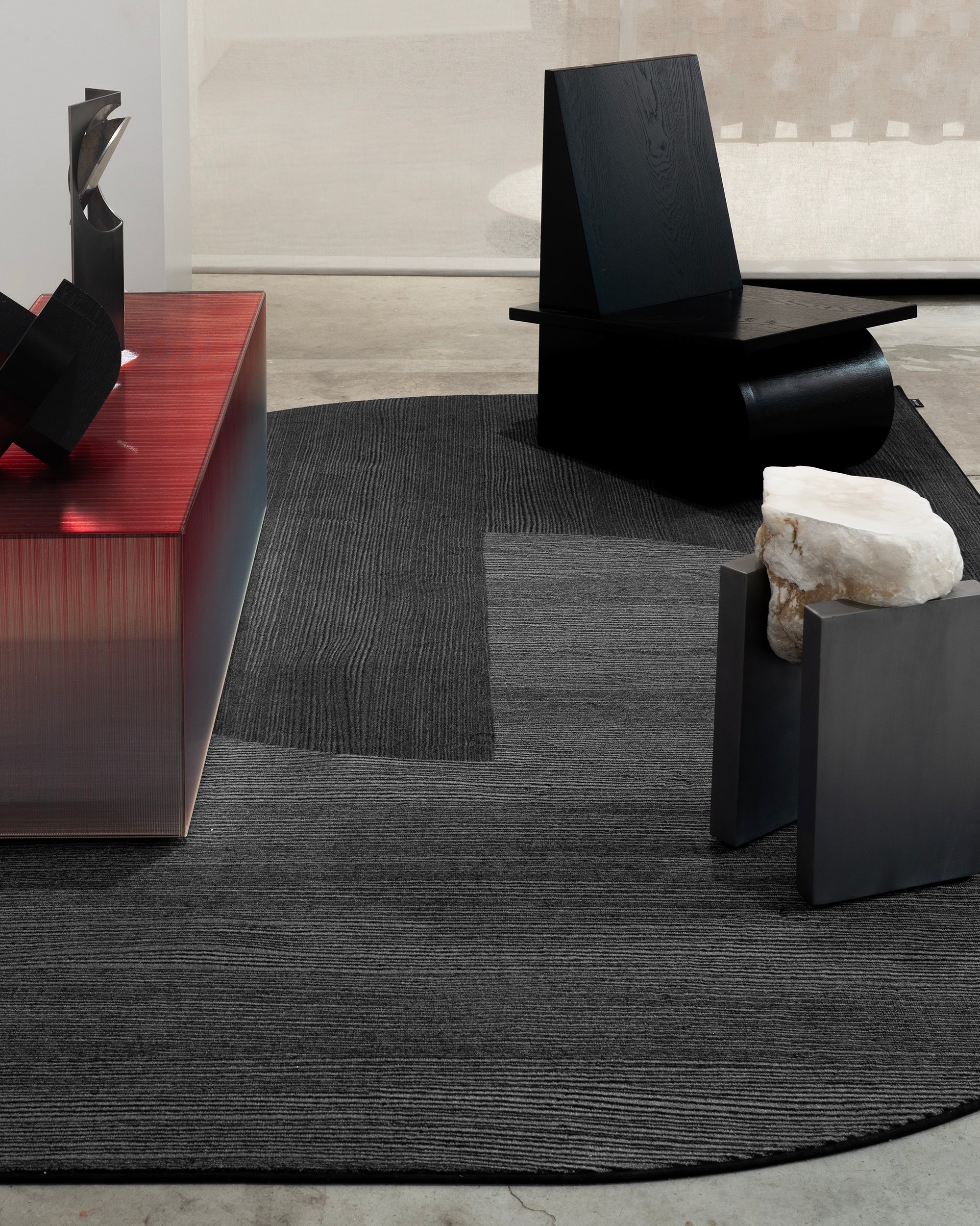 DARK RATIO Carpet by Studio Verbaan